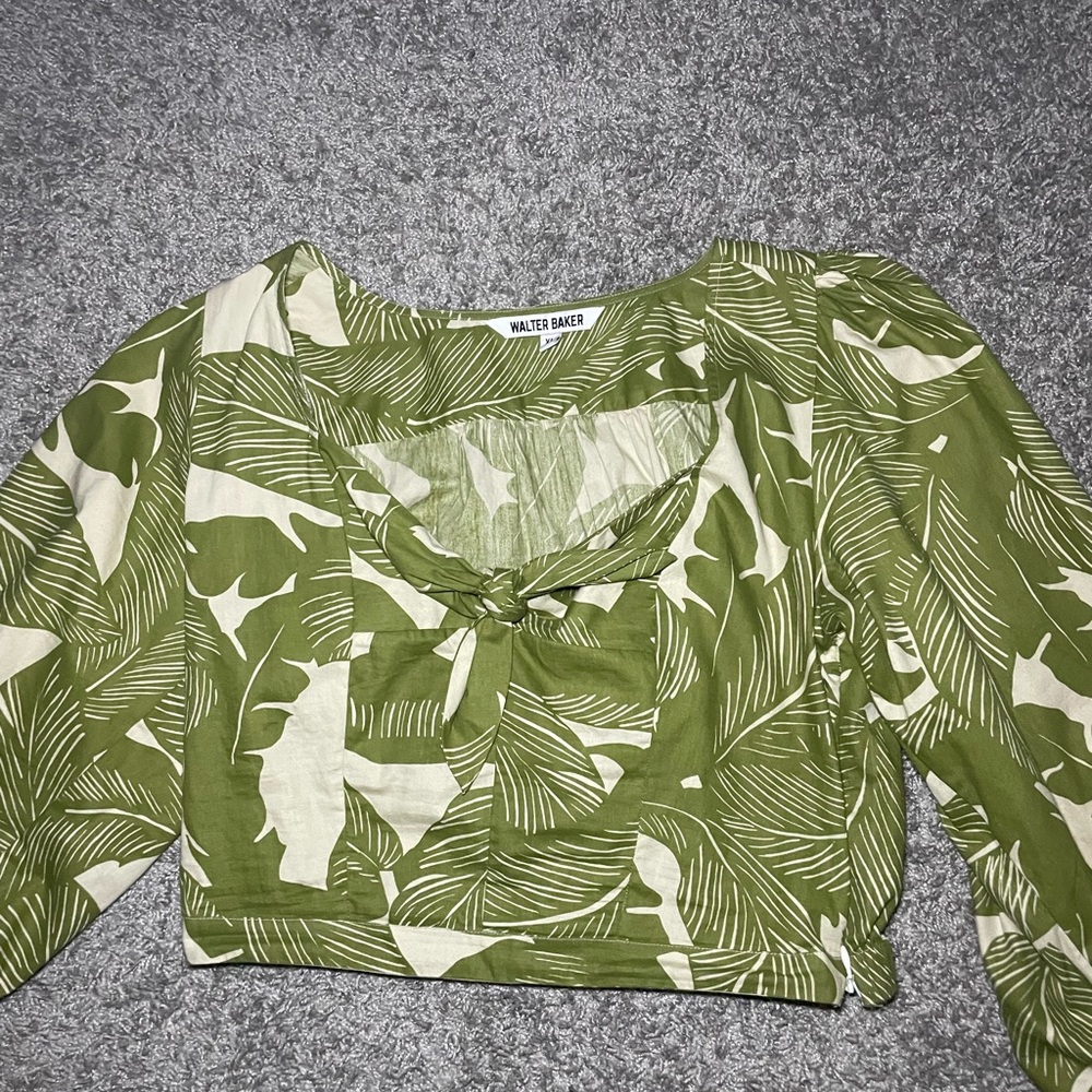 Walter Baker Olive Leaf Pattern Blouse